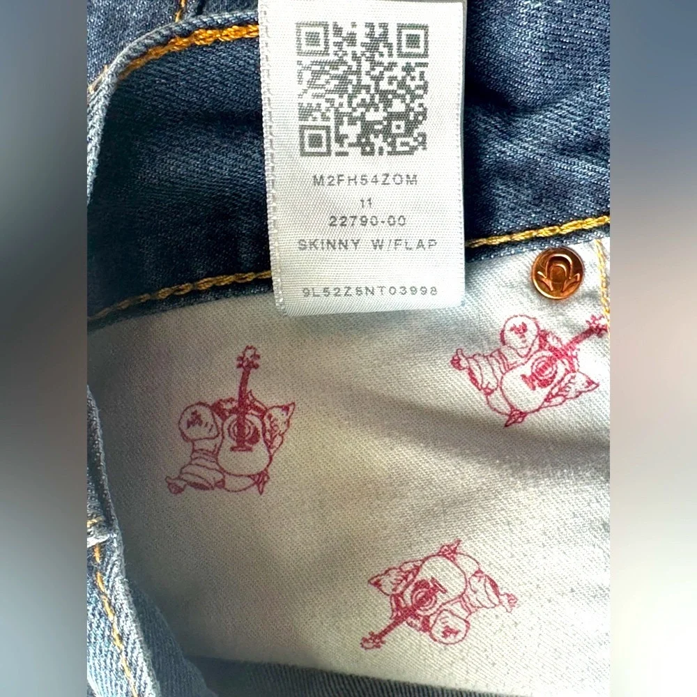 True Religion Dark Blue Straight Jeans, 31 X 33